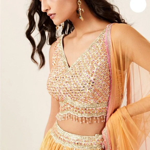 PINK TIE-DYE LEHENGA SET by Basantikekapde.com - Picture 4 of 7